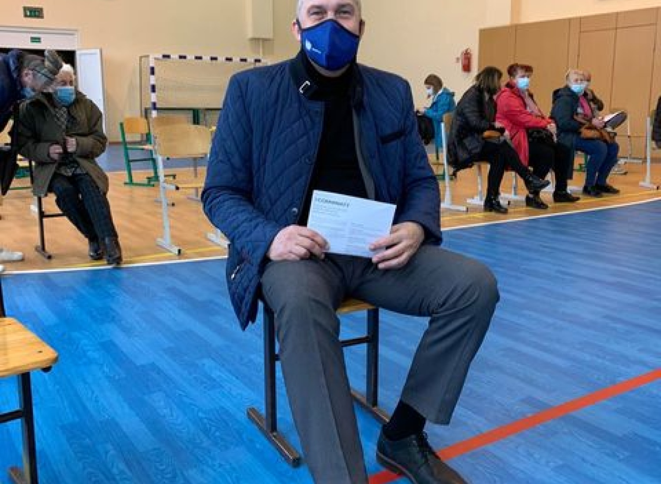 Nuo COVID-19 ligos pasiskiepijo Ukmergės rajono savivaldybės meras