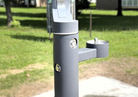 Svarbi informacija: dėl asfaltavimo darbų laikinai ribojamas eismas...