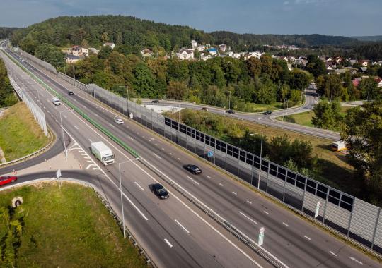UAB „Ukmergės butų ūkis“ įsirengė saulės elektrinę