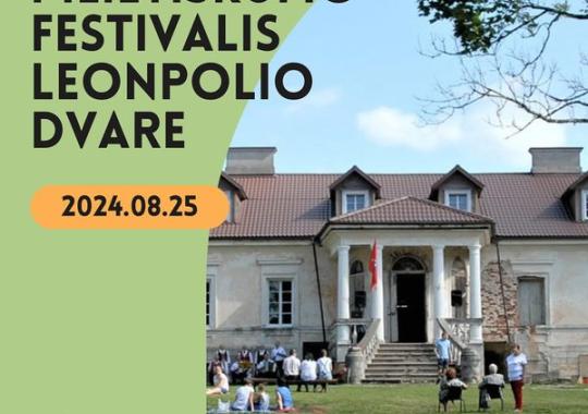 Trys vyrai dviračiais nusprendė įveikti istorinį Baltijos kelią