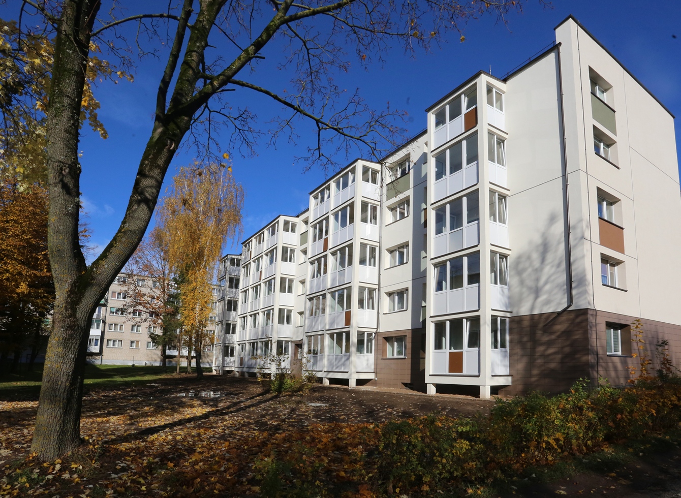 Dainiaus Vyto nuotr. Renovuotas daugiabutis Ukmergėje, Anykščių g. 11