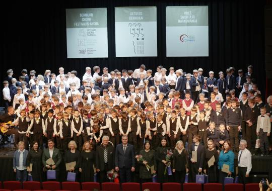 Vidiškių mokykla skaičiuoja 125-uosius metus