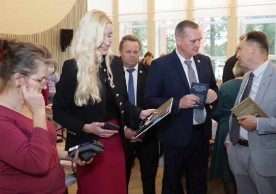Sveikinimas Socialinių darbuotojų dienos proga