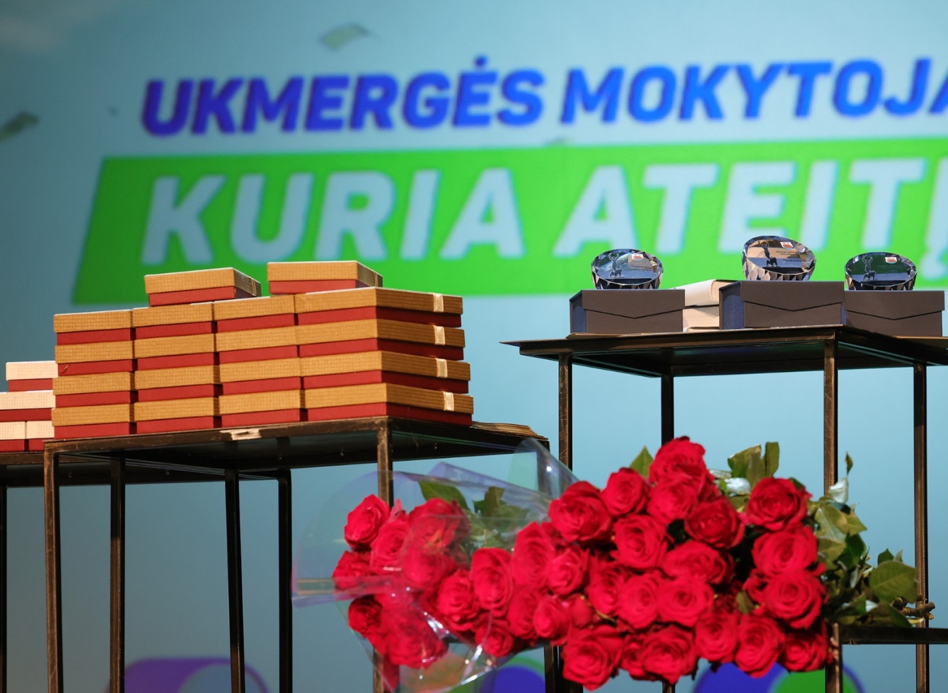 Mokytojų dieną Ukmergėje skambėjo padėkos ir sveikinimai pedagogams