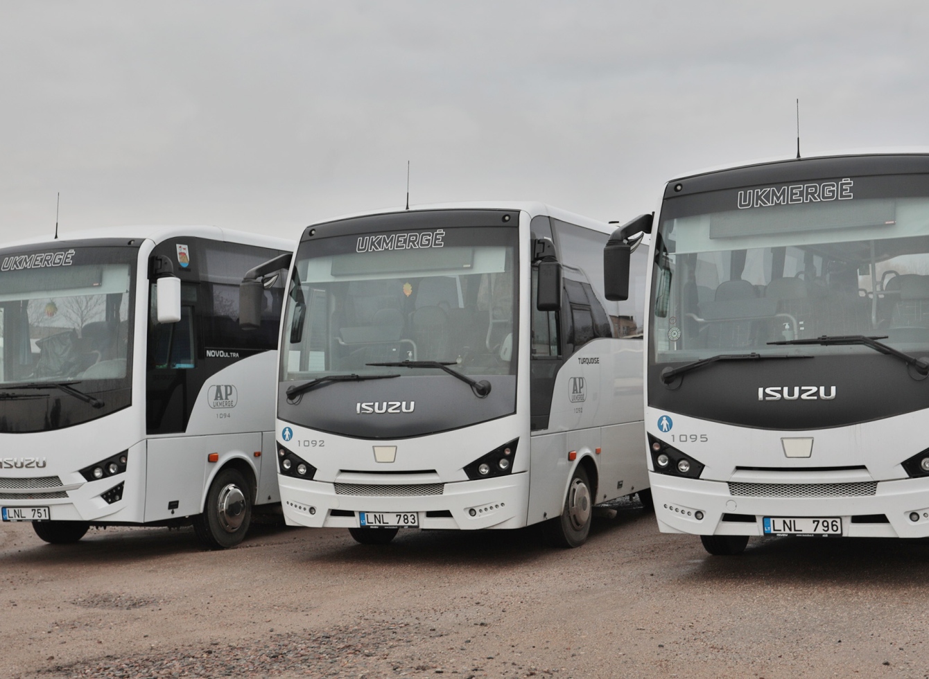 3 nauji „Ukmergės autobusų parko įsigyti autobusai