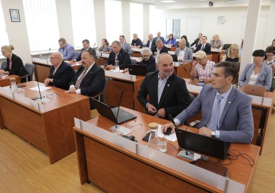 Tarybos posėdyje netrūko diskusijų