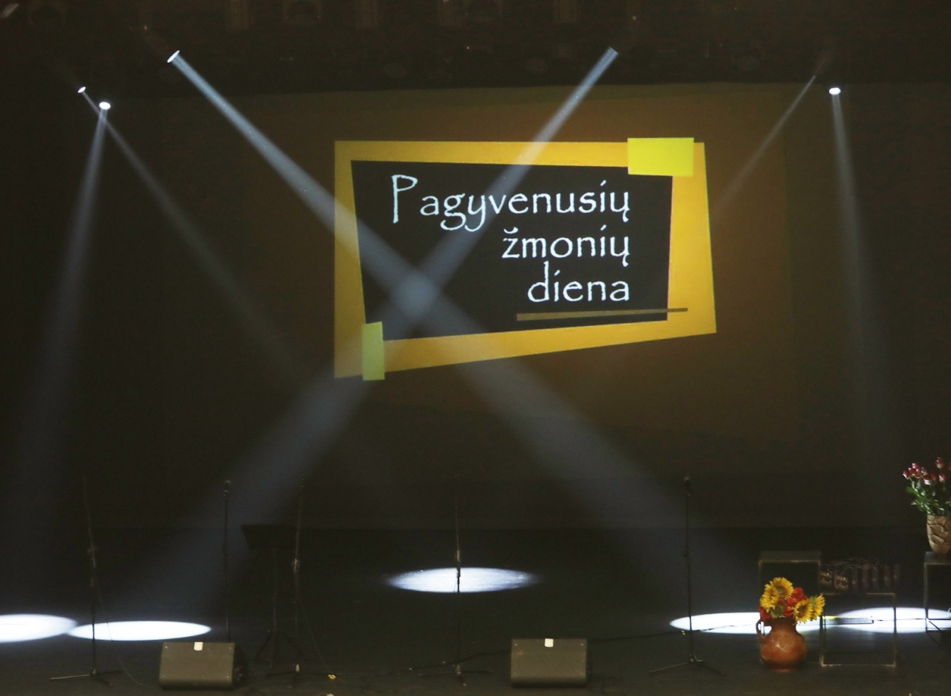 Sveikinimų ir linkėjimų sulaukė Ukmergės senjorai 
