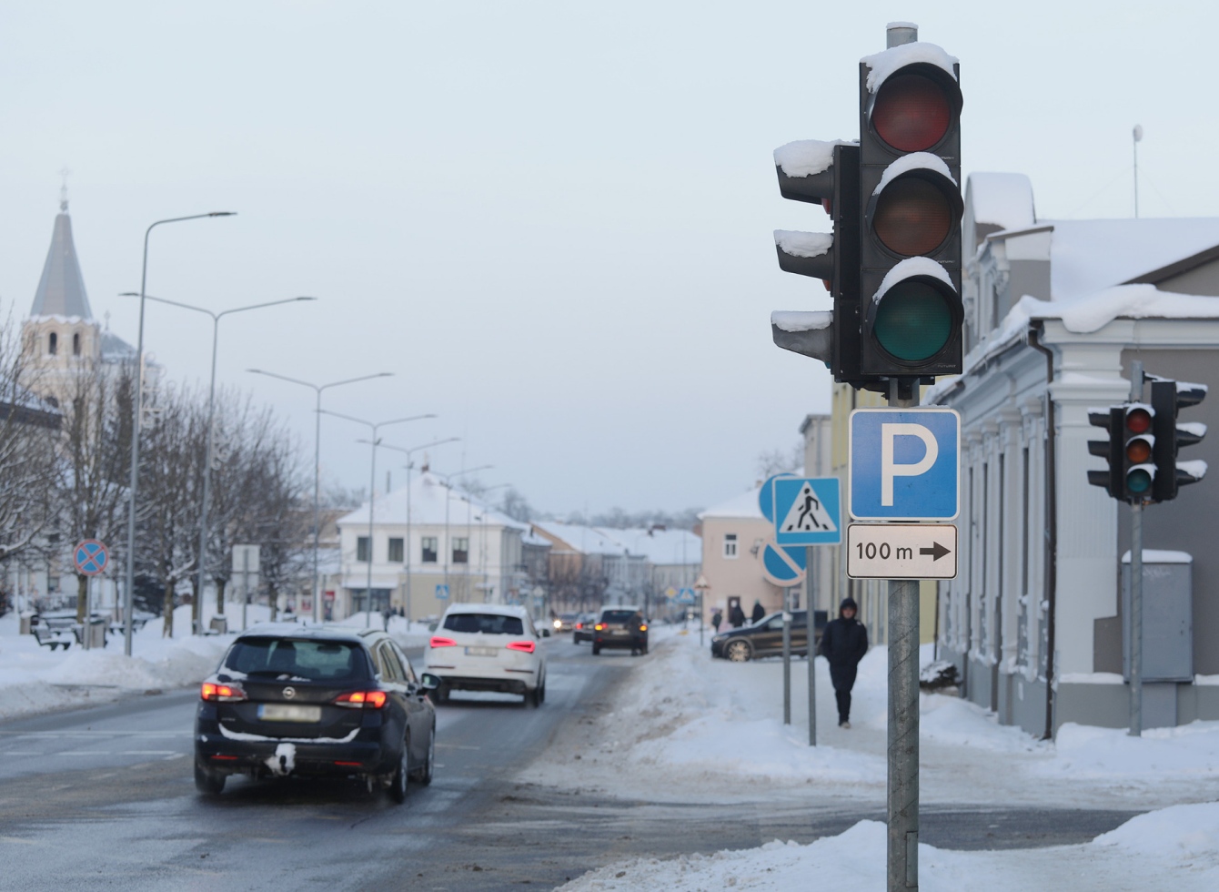 Neveikia Kauno ir Klaipėdos gatvių sankryžos šviesoforas