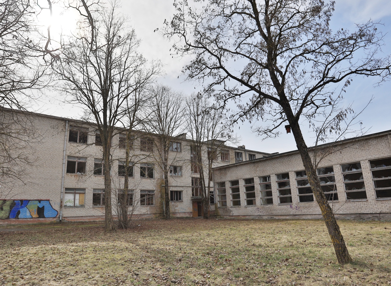 Vilniaus g. 85 pastatas - apleistas ir neprižiūrimas