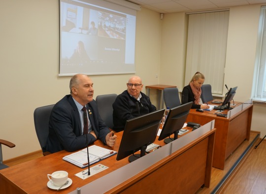 Posėdžio dalyviai