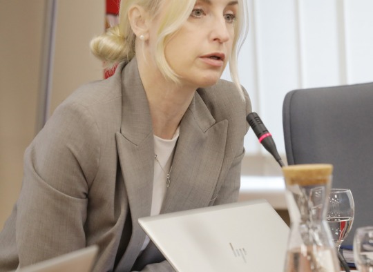 Posėdžio akimirkos