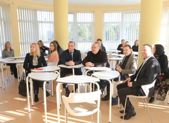 Vepriuose lankytojų laukia erdvus ir šiuolaikiškas konferencijų turizmo centras
