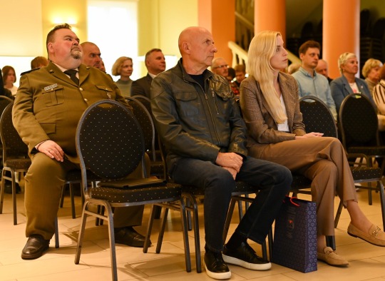 Ukmergėje pristatyta šaltųjų ginklų paroda „Niekada nepasiduok“