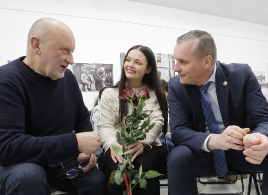 Fotomenininko Romualdo Požerskio darbų parodos pristatymo akimirkos