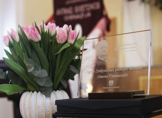 Ukmergėje įteikta antroji Zigmo Zinkevičiaus premija