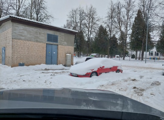 Nustatyta daugiau nei 50 transporto priemonių, kurioms yra uždraustas dalyvavimas viešajame eisme