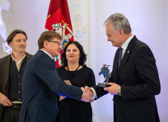 Apdovanojami VšĮ „Užimtumo namai“ atstovai