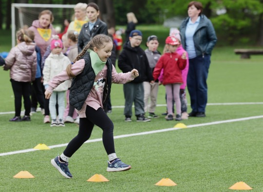 Mažųjų ukmergiškių sporto šventėje buvo daug šypsenų ir judesio 