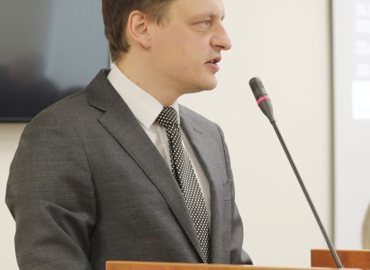 Posėdžio akimirkos