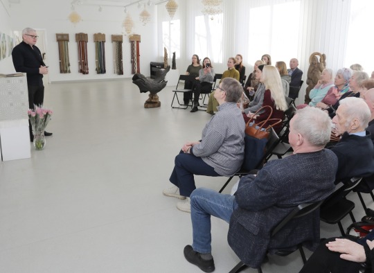 Ukmergės kultūros centre pristatyta tradicinė Ukmergės rajono tautodailininkų kūrinių paroda