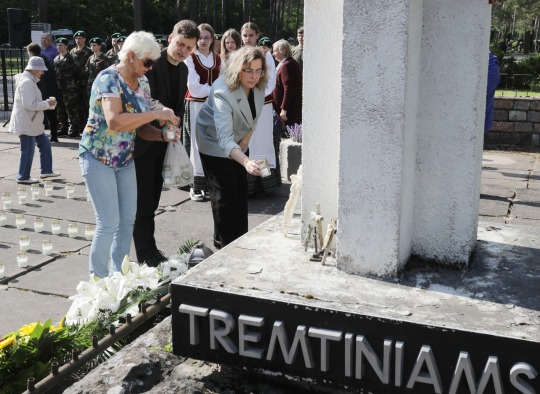 Gedulo ir vilties dienos minėjimo akimirkos