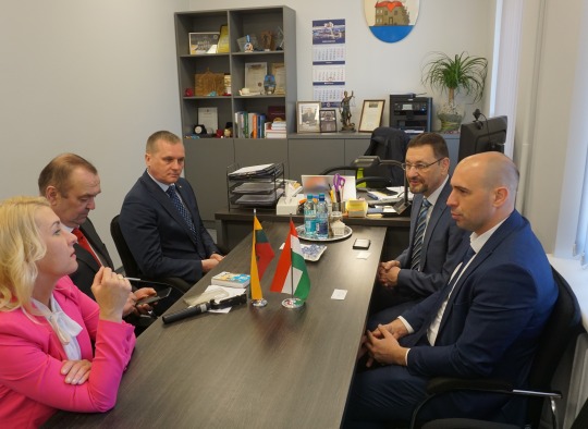 Moment of meeting