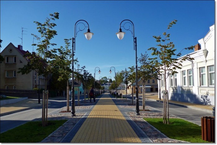 Pėsčiųjų zona, Vienuolyno gatvė